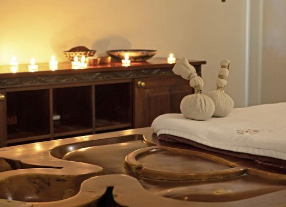 Sea Cliff Resort & Spa