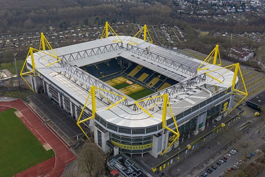 Borussia Dortmund - Deutsche Bundesliga - mit Hotel ibis Styles Dortmund West