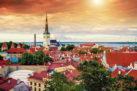 Baltikum Rundreise - Von Vilnius bis St. Petersburg