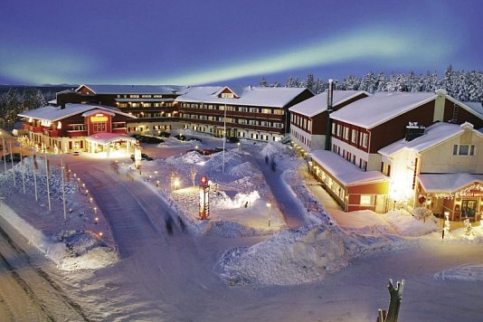 Winterzauber in Finnland - Hullu Poro Hotel