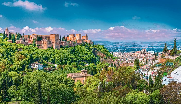 Rundreise Andalusien & Madrid - Blick auf die Alhambra