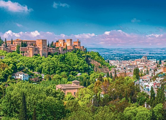Rundreise Andalusien & Madrid - Blick auf die Alhambra