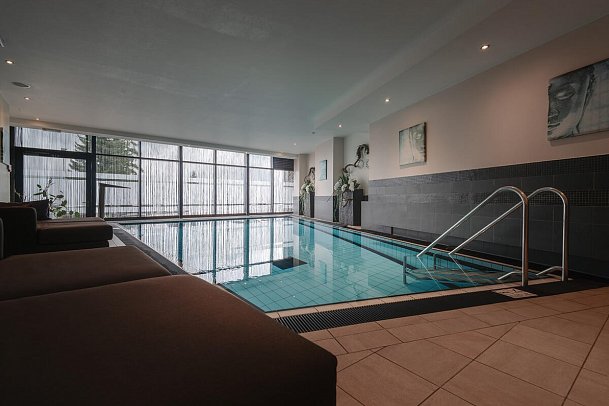 Boutique Hotel Die Mittagspitze - Hallenbad