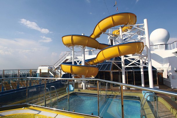 Minikreuzfahrt mit Costa Fascinosa