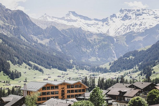 Revier Mountain Lodge Adelboden - Außenansicht Hotel