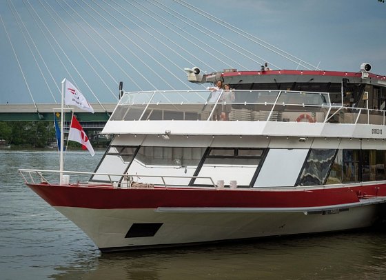 MS Kaiserin Elisabeth Martinigansl Bratislava