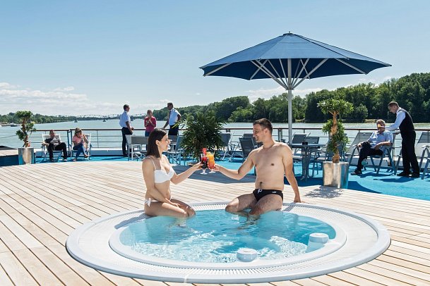 MS Primadonna Budapest Pecs für Hobby Historiker