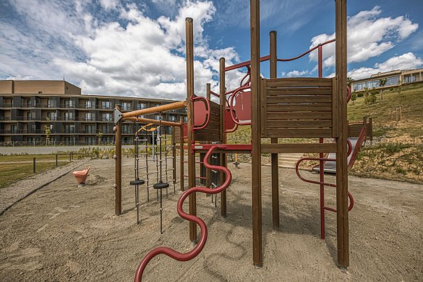 Essence - Spielplatz