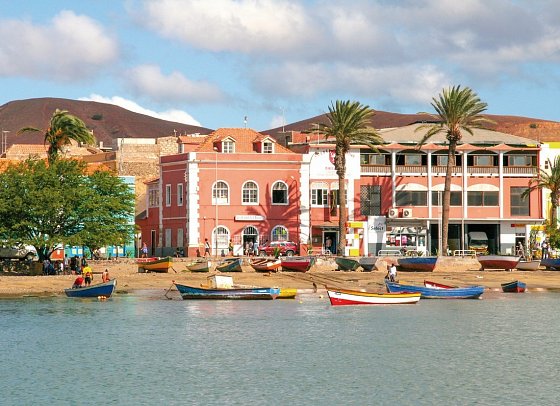 Transatlantik Buenos Aires - Savona mit Costa Serena - Mindelo