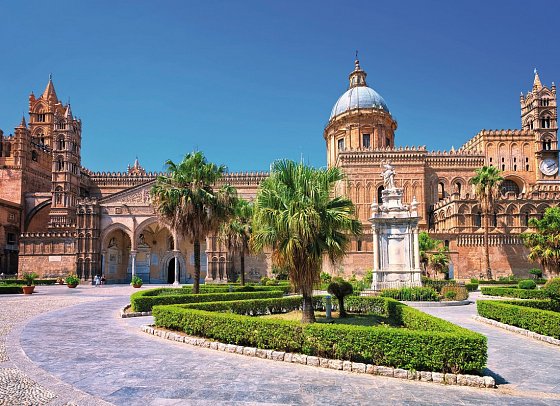 Westliches Mittelmeer im Winter mit Costa Toscana - Palermo