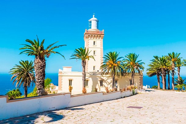 Der Wintersonne entgegen mit Costa Pacifica - Kap Spartel