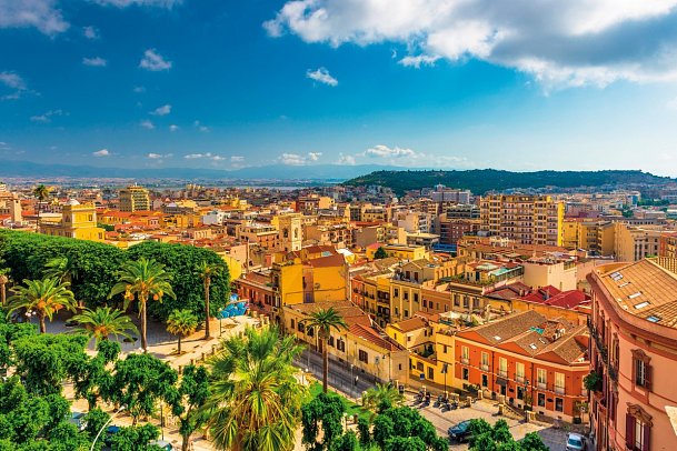 Westliches Mittelmeer mit Costa Smeralda - Cagliari
