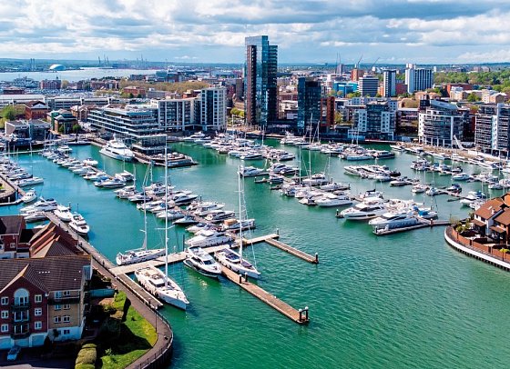 Metropolen & Südnorwegen mit AIDAnova - Southampton
