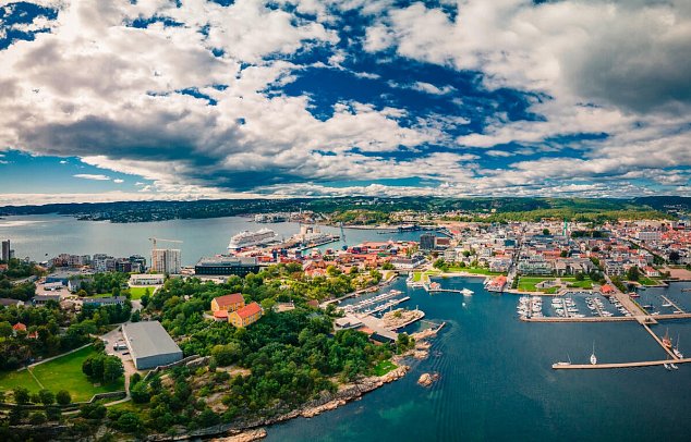 Südnorwegen mit MSC Preziosa - Kristiansand