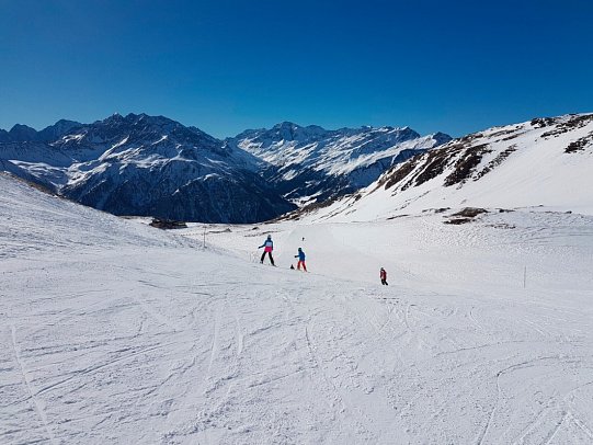 Alpin Panorama-Hotel Lärchenhof - Skifahren