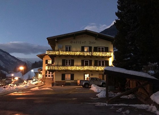 Gasthof Fair - Außenaufnahme am Abend, Gasthof Fair