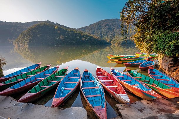 Nepal Rundreise - Pokhara, Phewa Lake