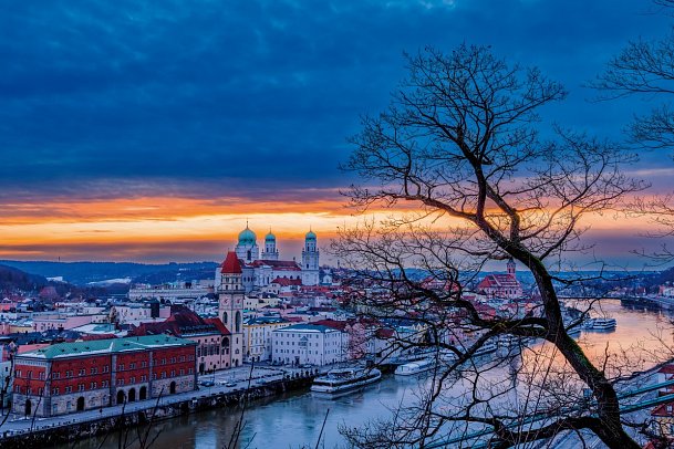 Silvester Gala auf der Donau - Passau im Winter