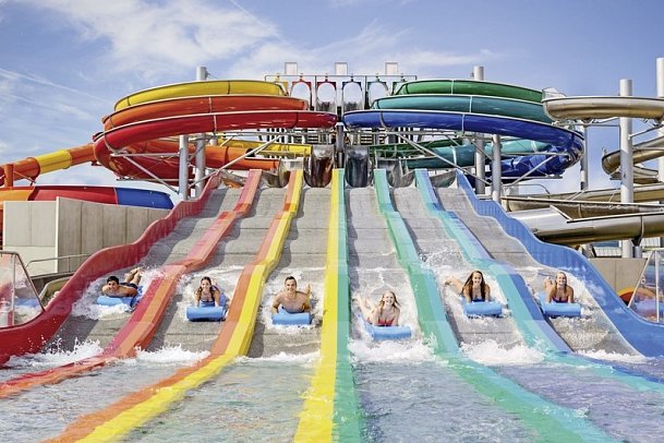 Parkhotel Erding & Therme Erding - 9 Sommerrutschen