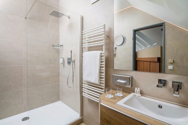 Parkhotel Erding & Therme Erding - Badezimmer