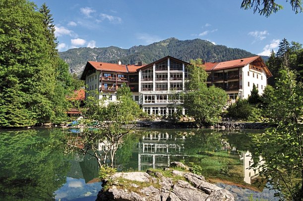 Hotel am Badersee - Außenansicht