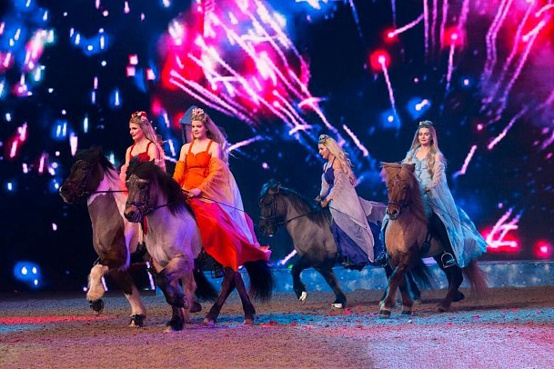 CAVALLUNA Kids - Winter Wünsche Land - CAVALLUNA Show