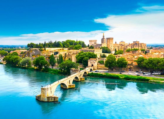 Rundreise Die schönsten Seiten Südfrankreichs - Provence und Cote d´Azur - Saint Benezet Brücke, Avignon