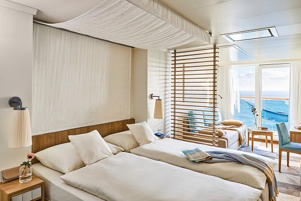 Große Mittelmeer Reise mit AIDAcosma - Beispiel Verandakabine Komfort