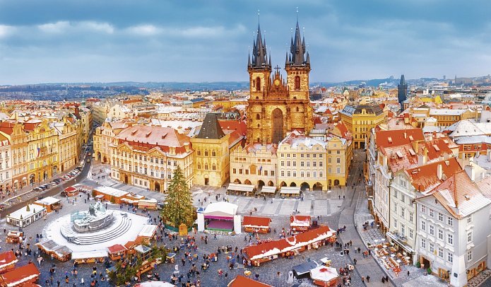 Advent in Prag Stadt der Tausend Türme Bahnreise