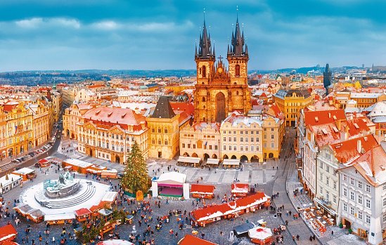 Advent in Prag Stadt der Tausend Türme Bahnreise