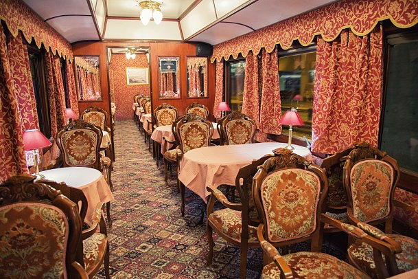 Salonzug ABBAZIA am Osterwochenende