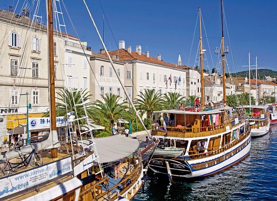 Blaue Reise - Kreuzfahrt zwischen 1000 Inseln - Insel Losinj