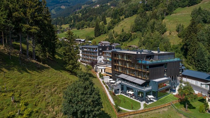 Sternradreise Zell am See - Außenansicht Hotel