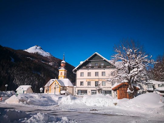 Ski-Opening Obertauern - Die fantastischen Vier - Außenansicht im Winter