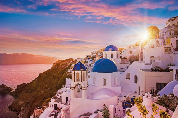 Griechische Inseln ab/bis Venedig mit Costa Deliziosa - Santorin