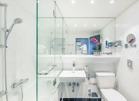 Hotel Raphael a Member of Radisson Individuals Boutique - Badezimmer