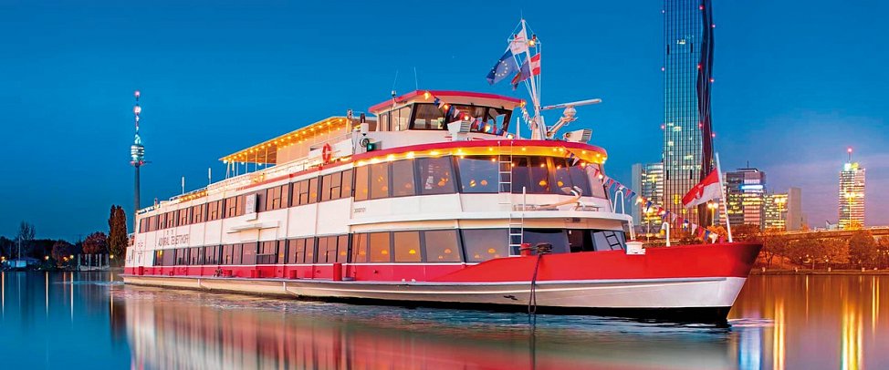 MS Admiral Tegetthoff - Adventbrunch auf Donauwellen