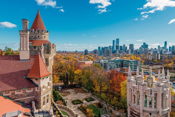 Ostkanada Rundreise – Frühling & Indian Summer - Toronto, Blick von Casa Loma auf die Skyline