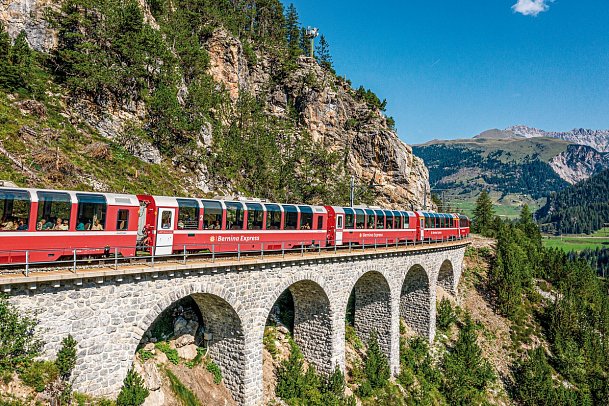 Bahnerlebnis Schweiz pur-ab Luzern - Bernina Express