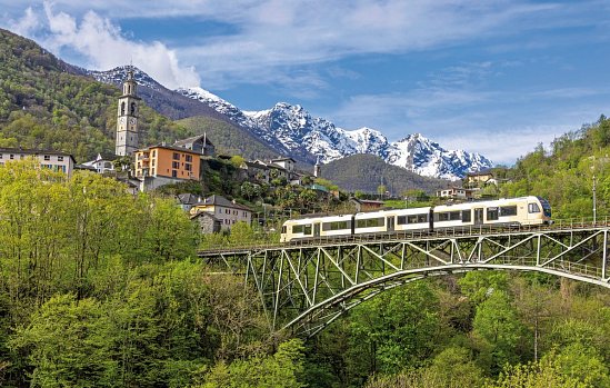 Große Bahnrundreise zwischen Alpen und Dolce Vita